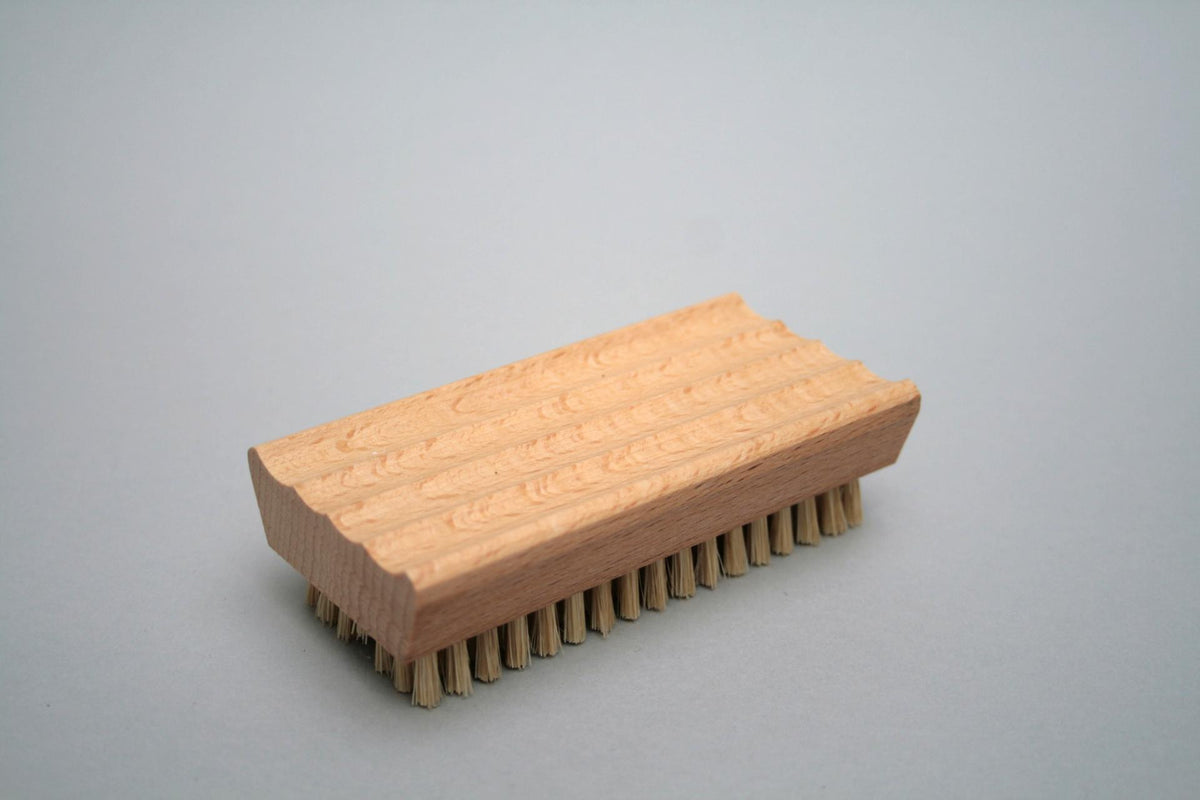 Nail Brush & Soap Dish