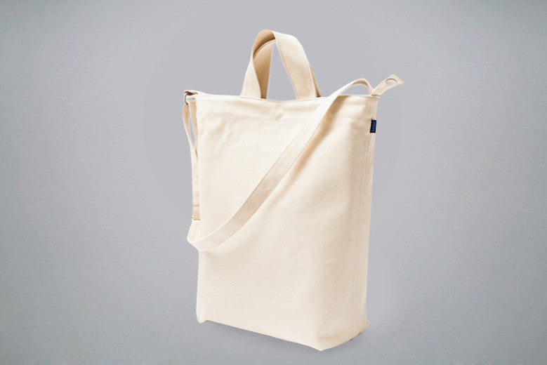 Canvas 'Duck' Bag by Baggu